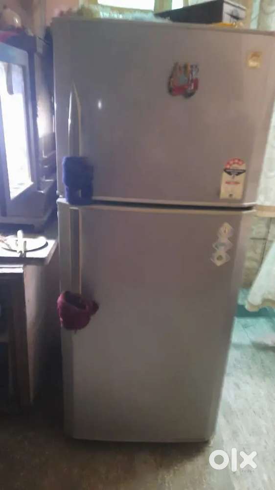 Fridge to sell