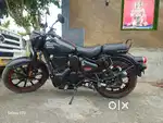 Royal Enfield New Classic 350 (Stealth black)
