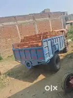 ट्रैक्टर ड्राइवर की आवश्यकता है जो ईंटा की लोडिंग में चला सके