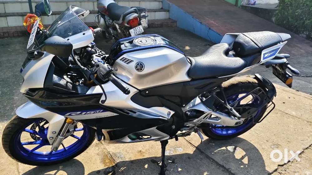 Yamaha r15 v4 m Edition