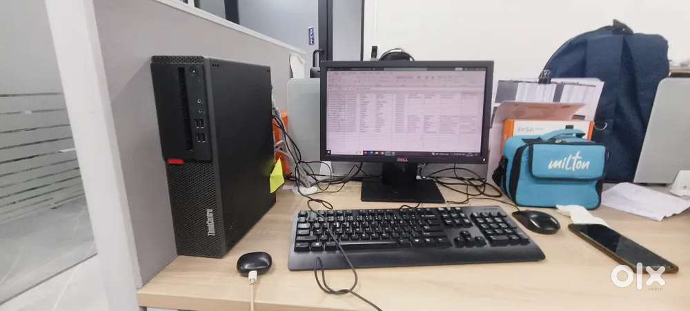 Lenovo desktop i5 7th 8gb246nvme SSD 19 in Dell lcd keyboard mouse set