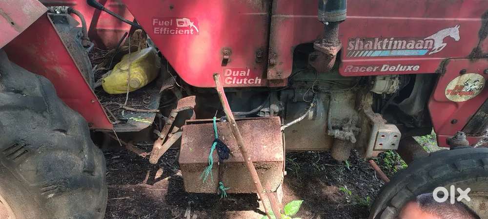 Tractor is 2007 and very powerful full engine and Mahindra Shakti man