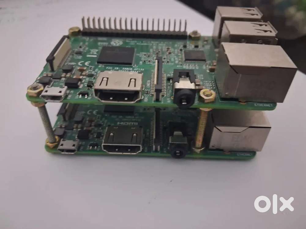 2× Raspberry pi 3b+ +16gb sd card