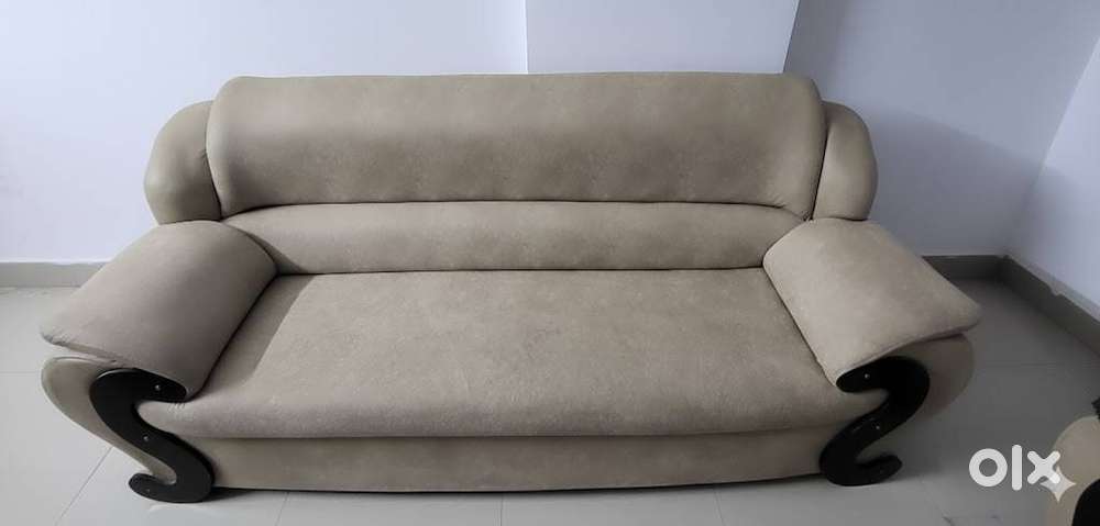 3+2+2 Sofa set