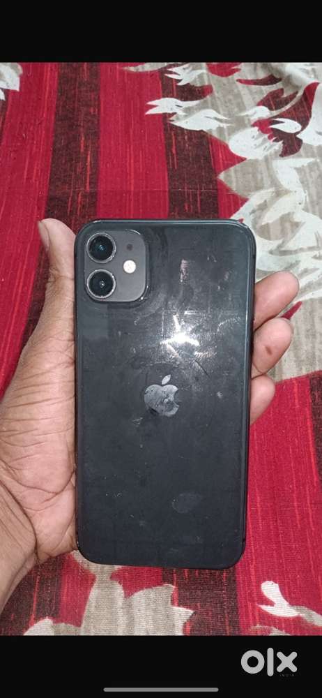 iPhone 11 black 128gb