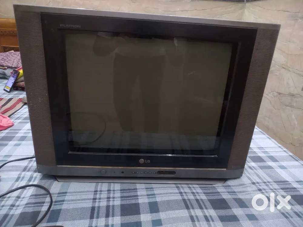 LG best tv in his prime 7 years old