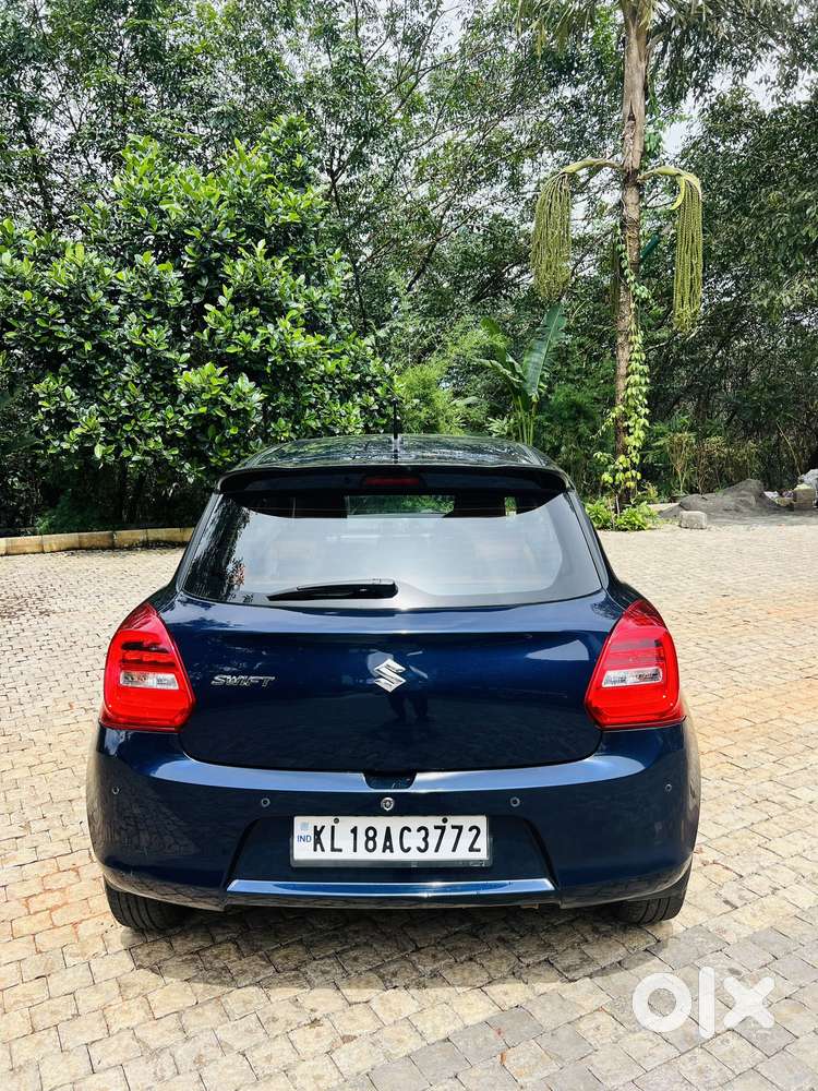 Maruti Suzuki Swift AMT ZXI Plus, 2022, Petrol