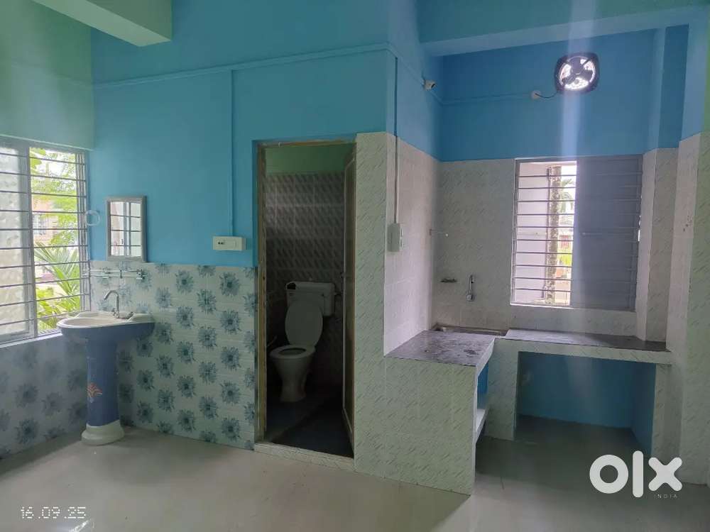 1 BHK House for rent in Dhaleswar Rd no. 14
