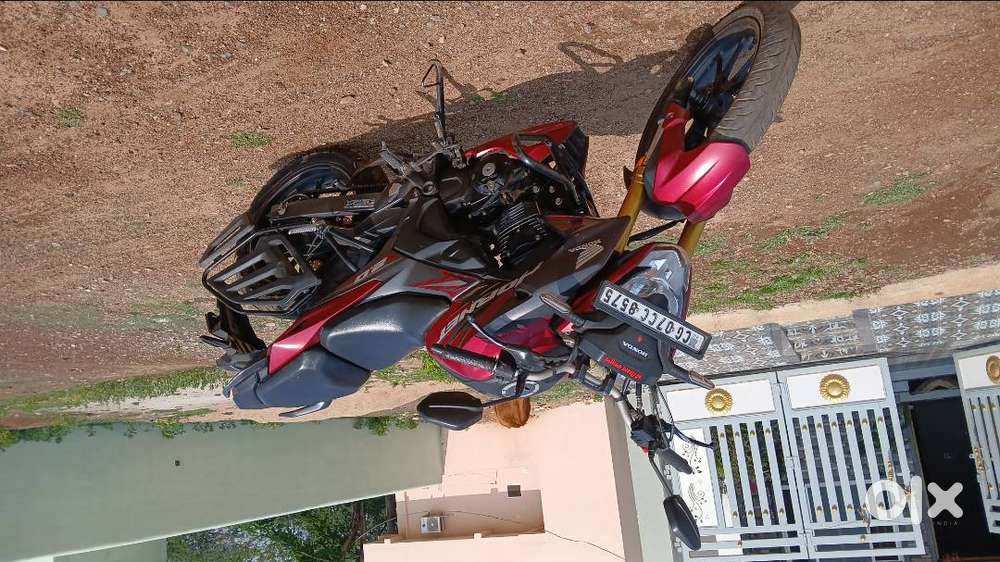 Extended warranty live, new rear tyre, A1 condition