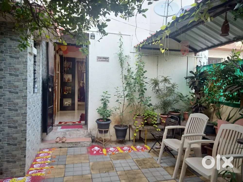 Well maintained garden flat for rent