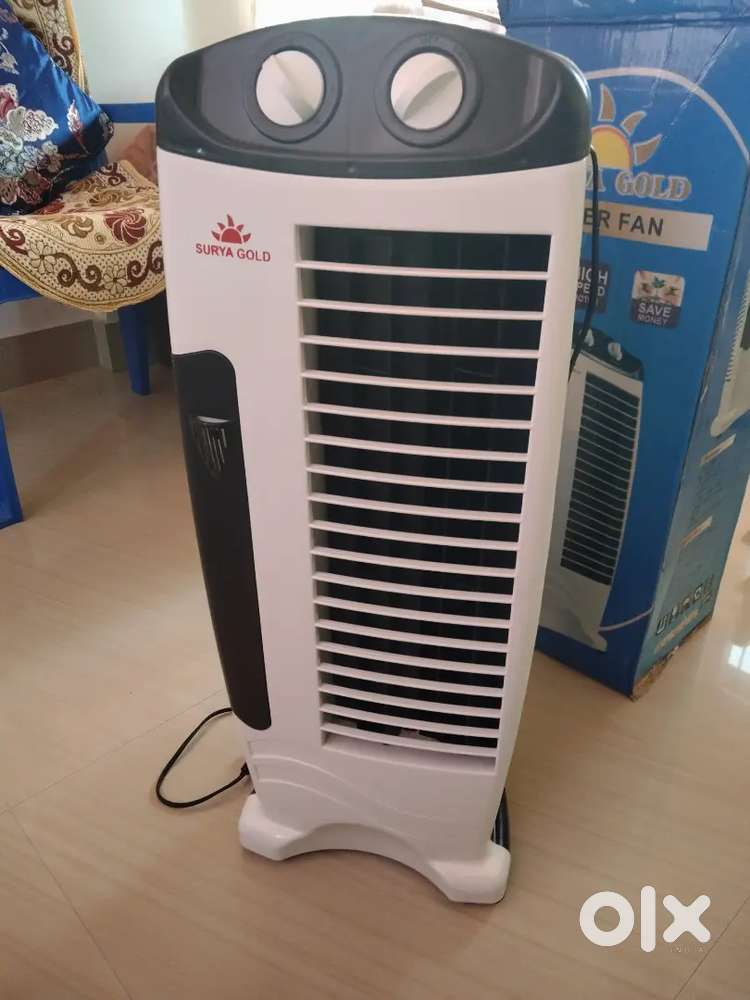 Mini portable cooler
