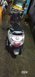 Color white,Bt Metter access125 special edition