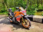 CBR 250r Repsol Edition. All are ok but Fuel pump not working