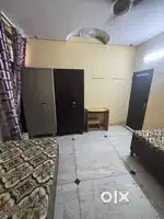 LUCKY PG NOIDA