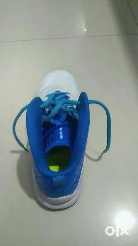 Nivia Engraver Basketball Shoes – Size 9 – Excellent Condition