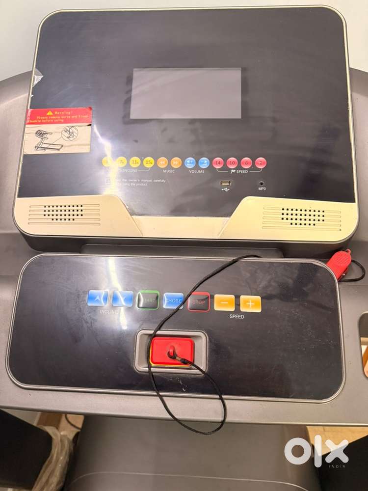 Durafit Focus 3.5 HP (7 HP Peak) DC Motorized Treadmill