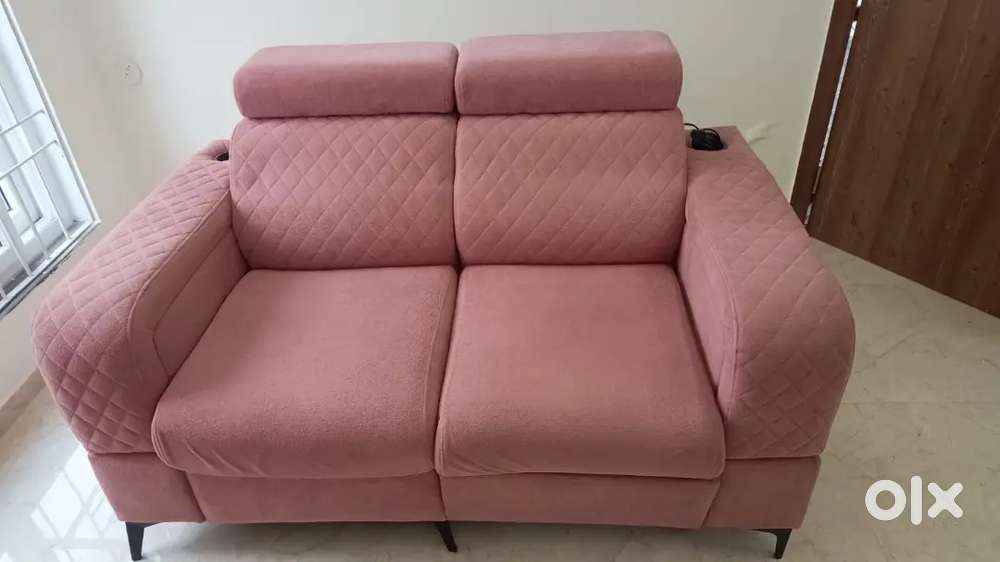 Outright price NEW Sofas with 2 recliners for sale at MOKILA.