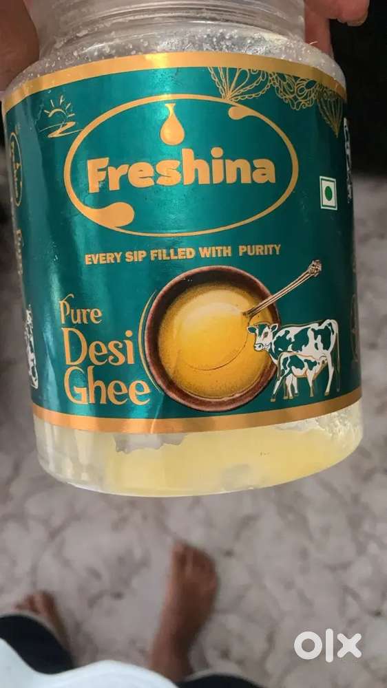 Driver cum salesman milk supply lyi driver chahida