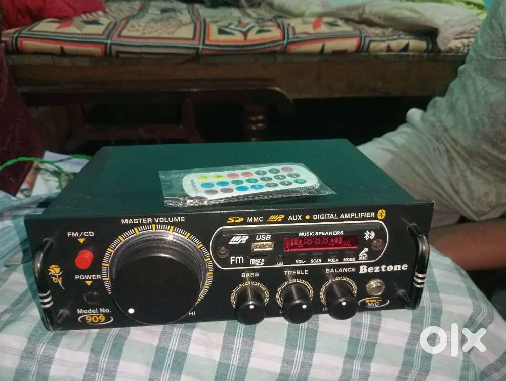 4440 double ic amplifier