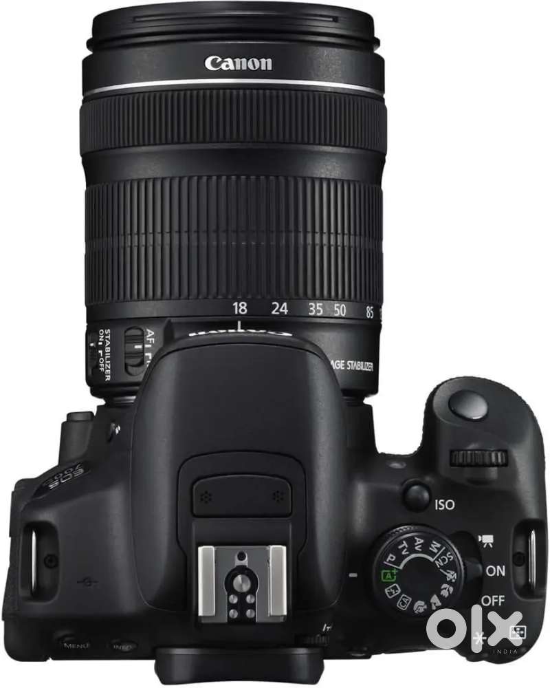 Full New condition canon EOS 700d 1lens zooming new stand double batte