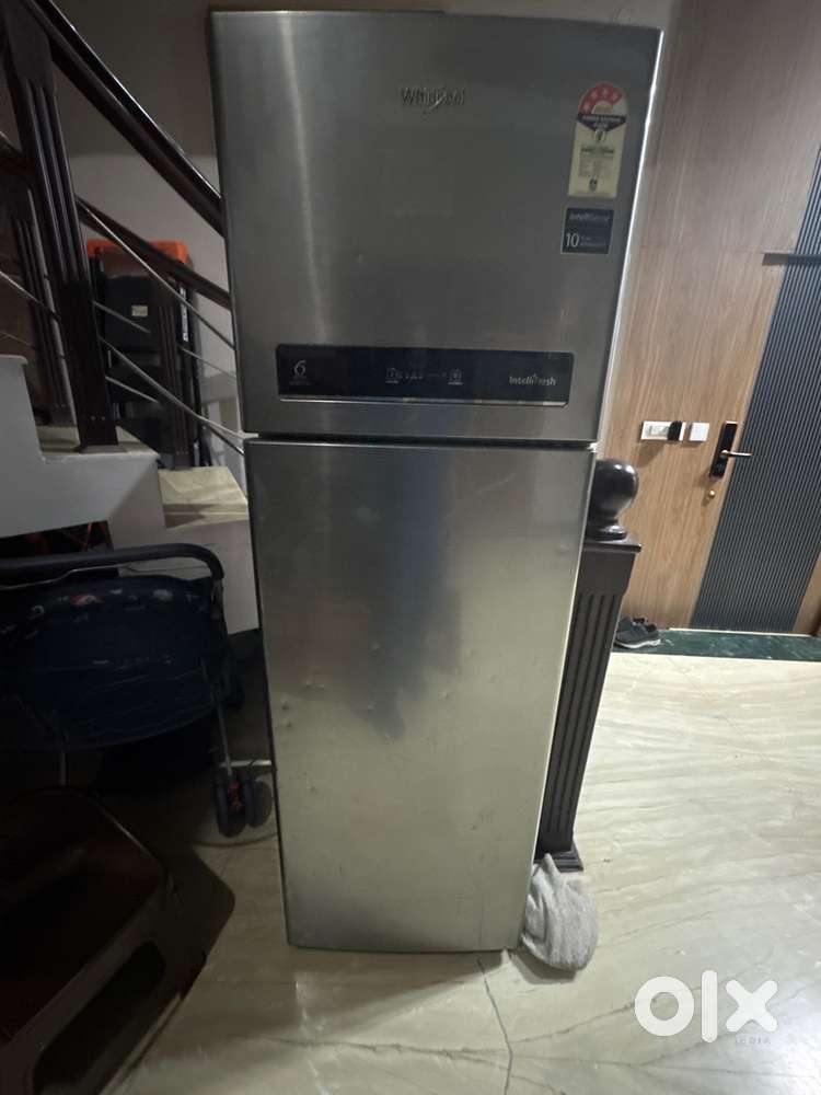 Whirlpool 292 L Refrigerator