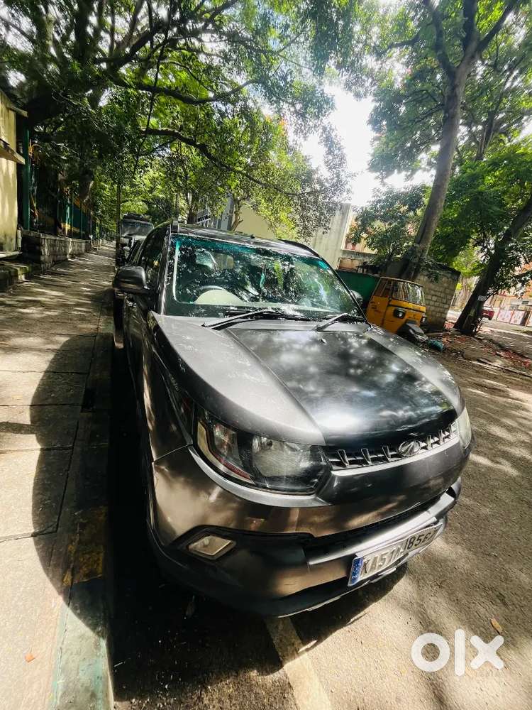 Mahindra KUV 100 2016