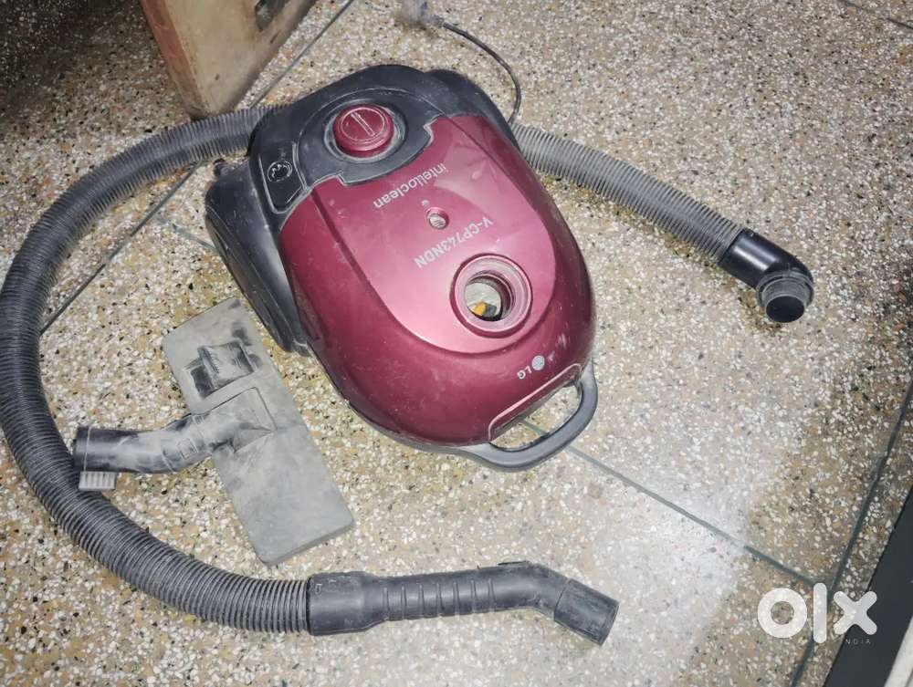 LG vaccum cleaner in working condition