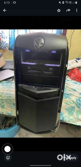 Alienware Aurora R2 Gaming laptop