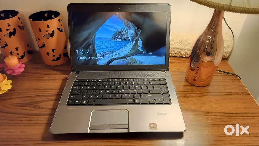 HP Laptop 8 GB - 256 SSD