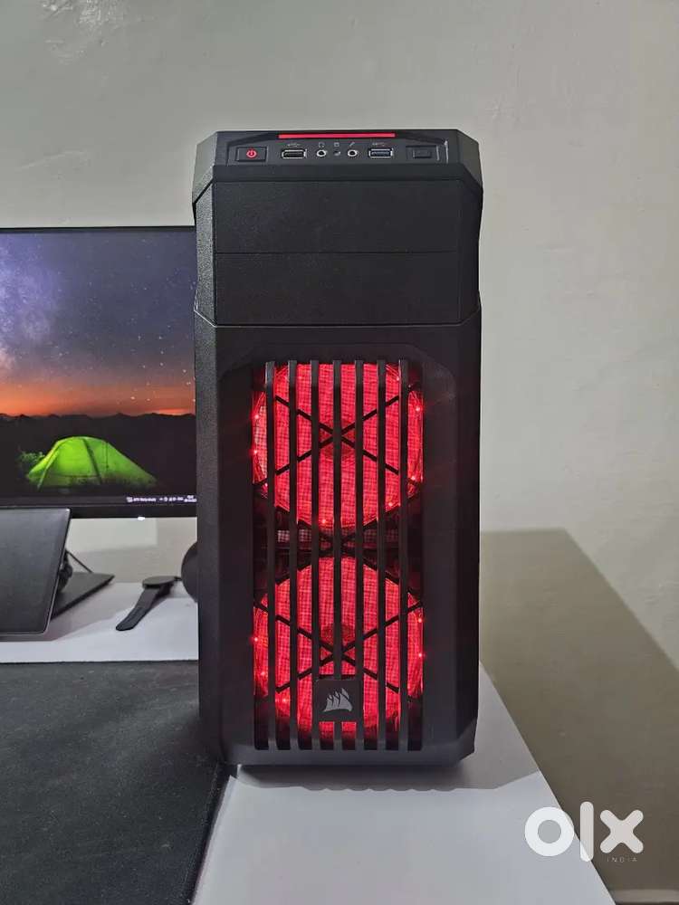 Gaming PC black & red