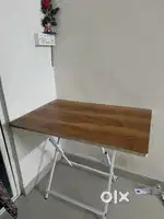 Chair, foldable table and gas