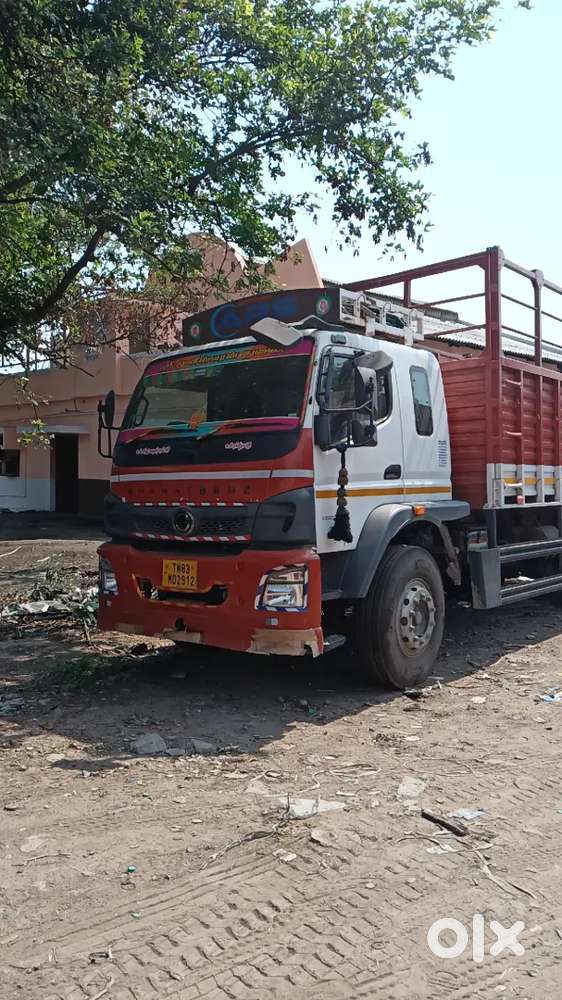 Need heavy vehicle drivers