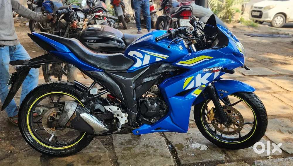 Suzuki Gixxer