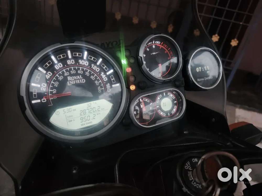 Himalayan 411 Granite Black