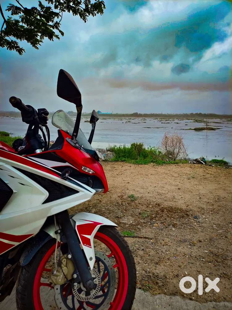 Pulsar rs200 brand new