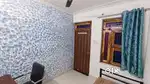 PG ROOM AVAILABLE single double
