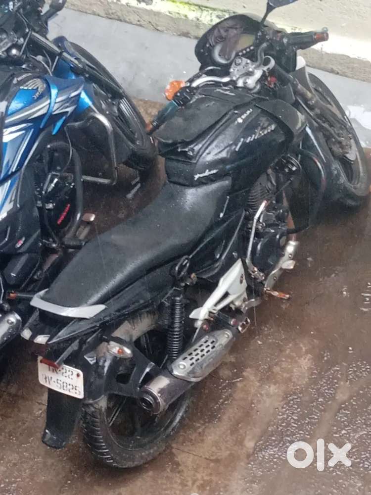 10000rs pulsar 150