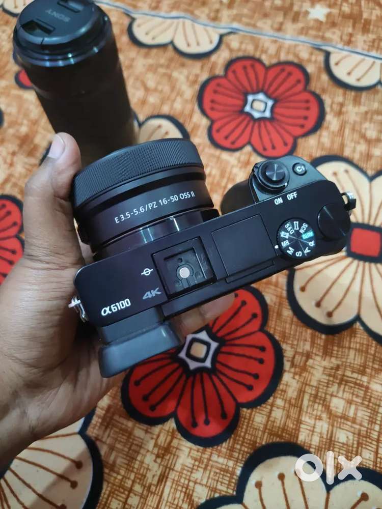 Sony Alpha 6100 mirrorless Camera With kit lence