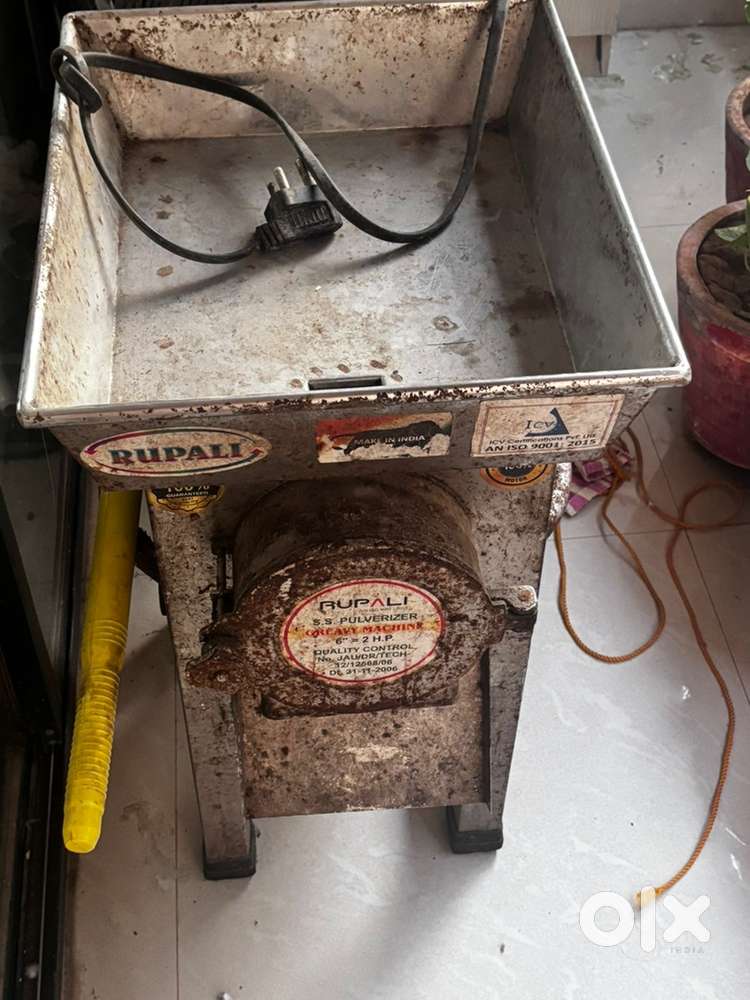 Gravy making machine