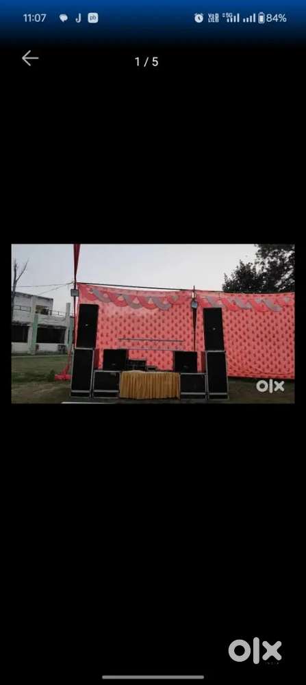 Dj setup with 2 top 2 base 2 amp 1 mixer 9 floor 1 Electric box