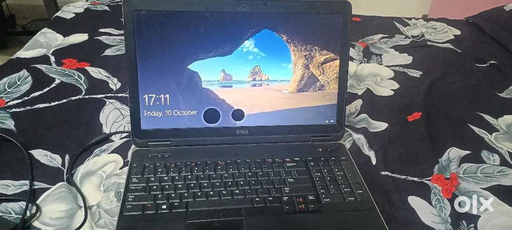 Laptop selling