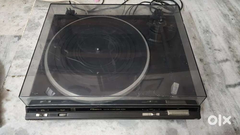 Technics Turntable