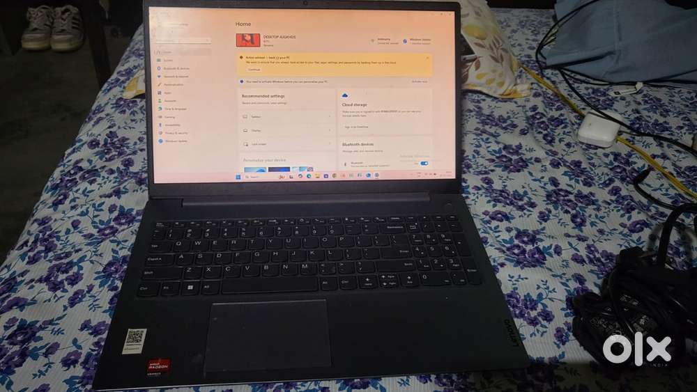 Lenovo ideapad.  500gb rom, 8 gb ram
