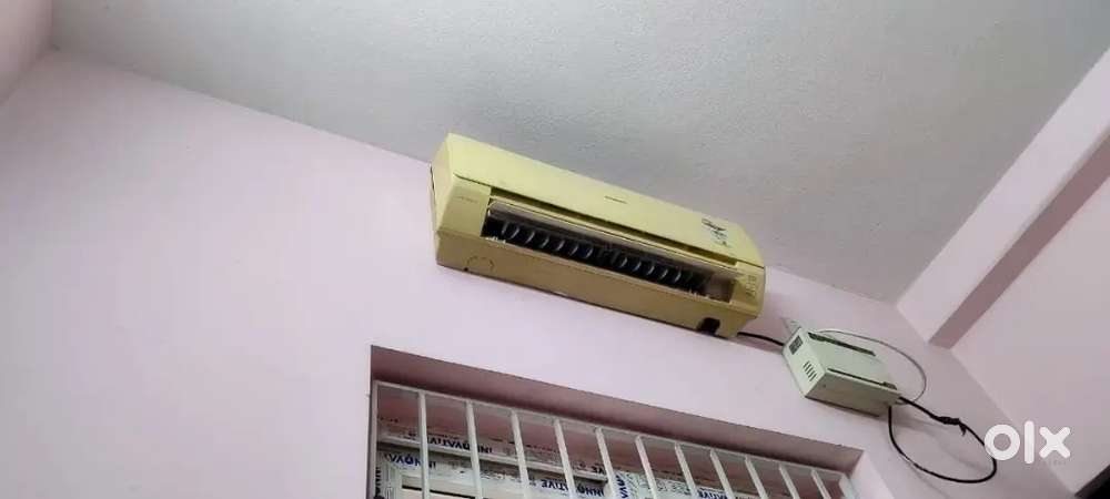 Panasonic 1 ton ac urgent sale