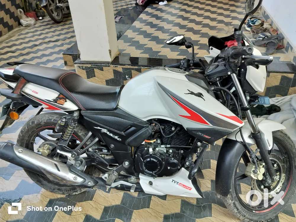 Bike me koi dikkat nahi hai new hai ekdum