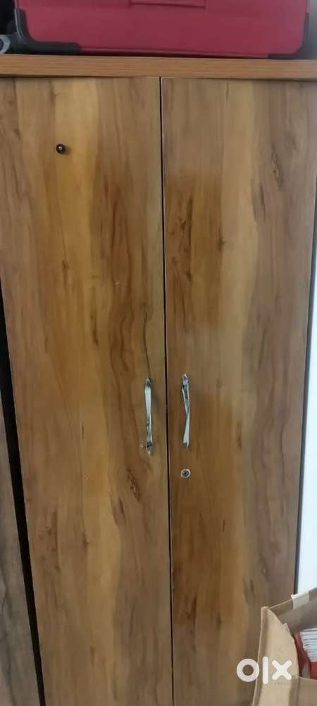 Wardrobes(Double & Single Door), TV Unit
