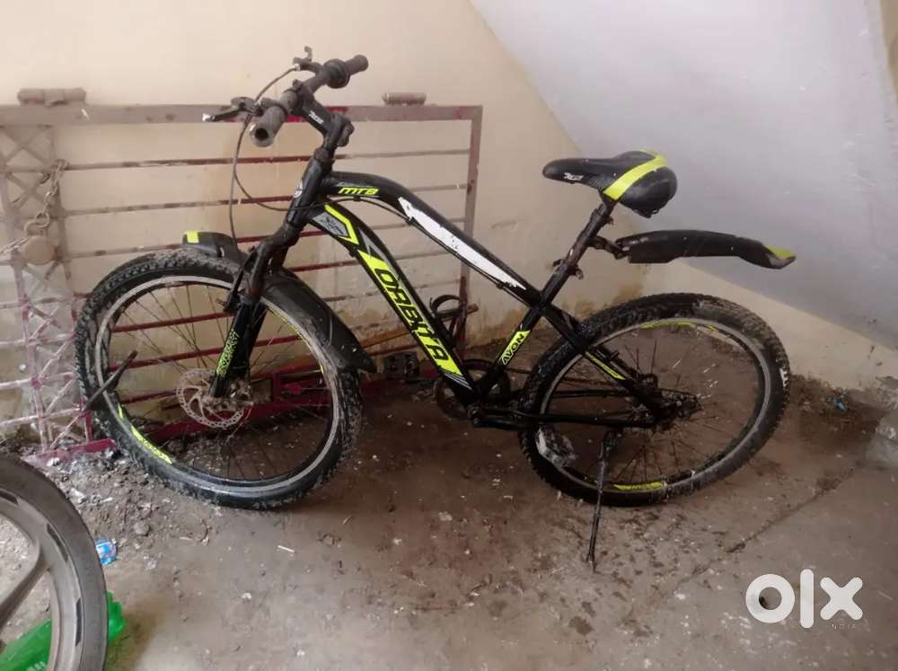 Hero MTB cycle with front disc brake