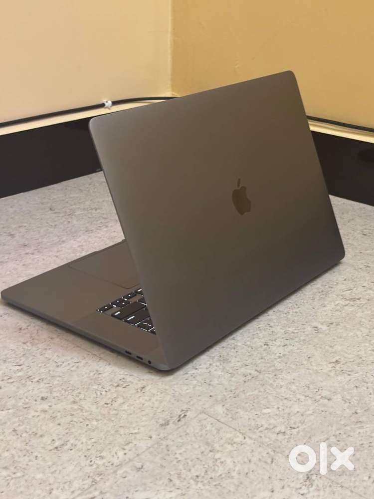 MACBOOK PRO 2019 MODEL INTEL CORE I9 11TH GEN 16 4K DISPLAY 1 TB SSD