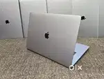 Apple Macbook Pro  i7/16/512/5.5gb Graphics  15inch Retina Touchbar