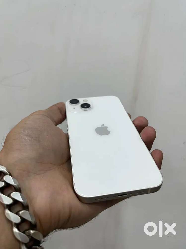 Apple Iphone 14 /128 gb under warranty